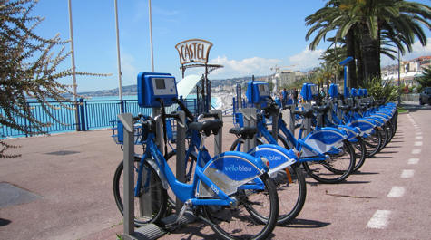 Vlobleu bicycles at the Promenade des Anglais